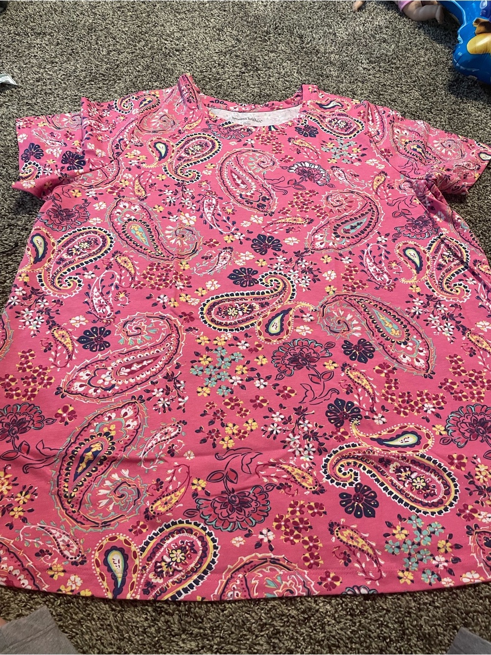 Women’s Pink Paisley Short-Sleeve Blouse